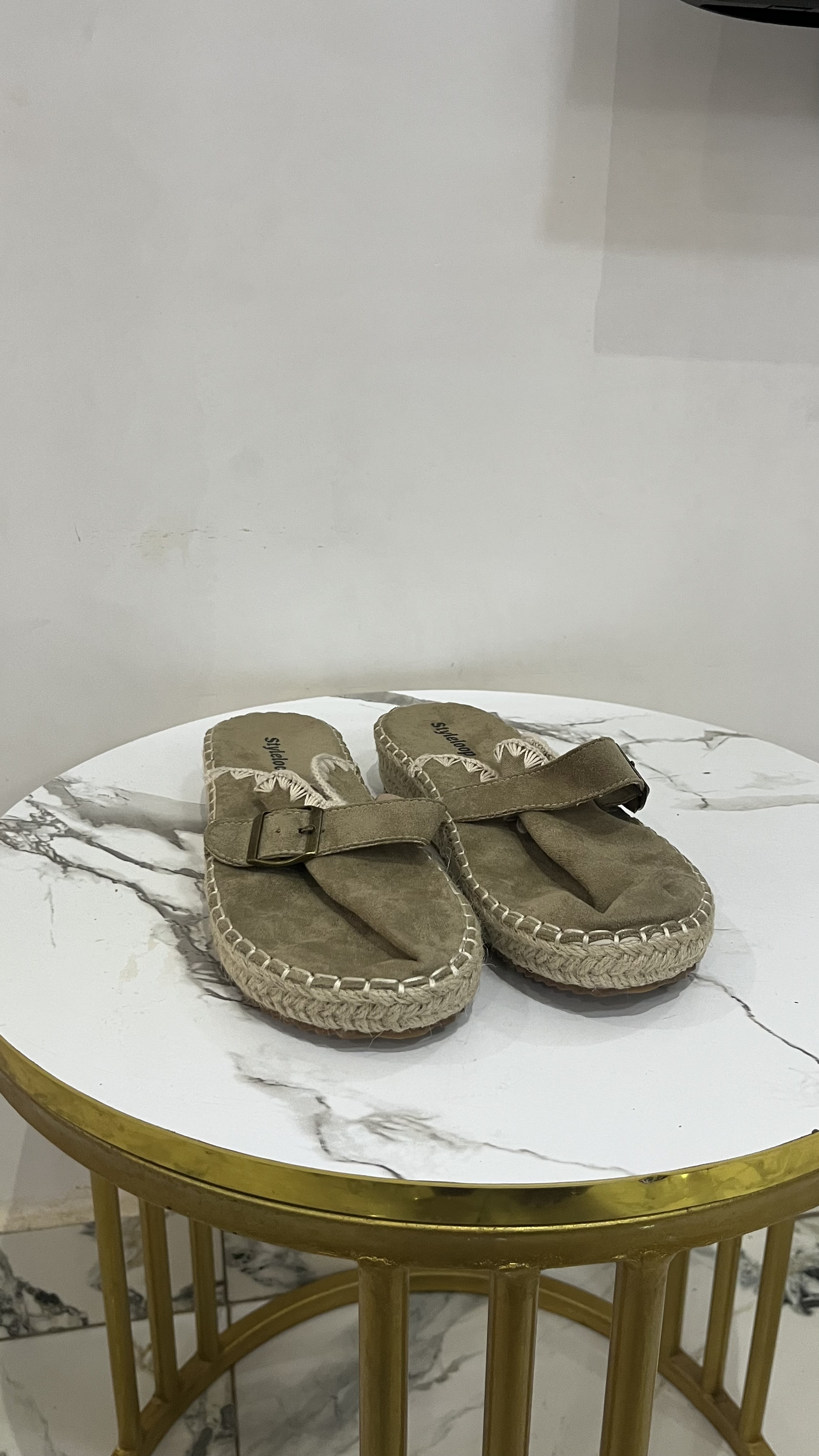 Elegant Espadrille Mule Flats – Light, Comfy Chic